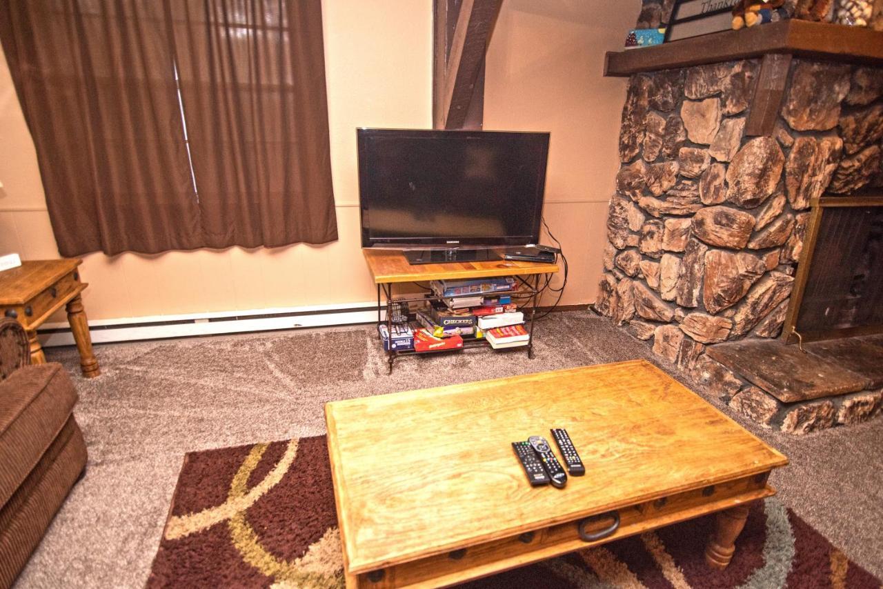 Huge Ruidoso Retreat With Game Room, Pool, 2 Balconies, 2 Kitchens - Sleeps 17! Exterior photo