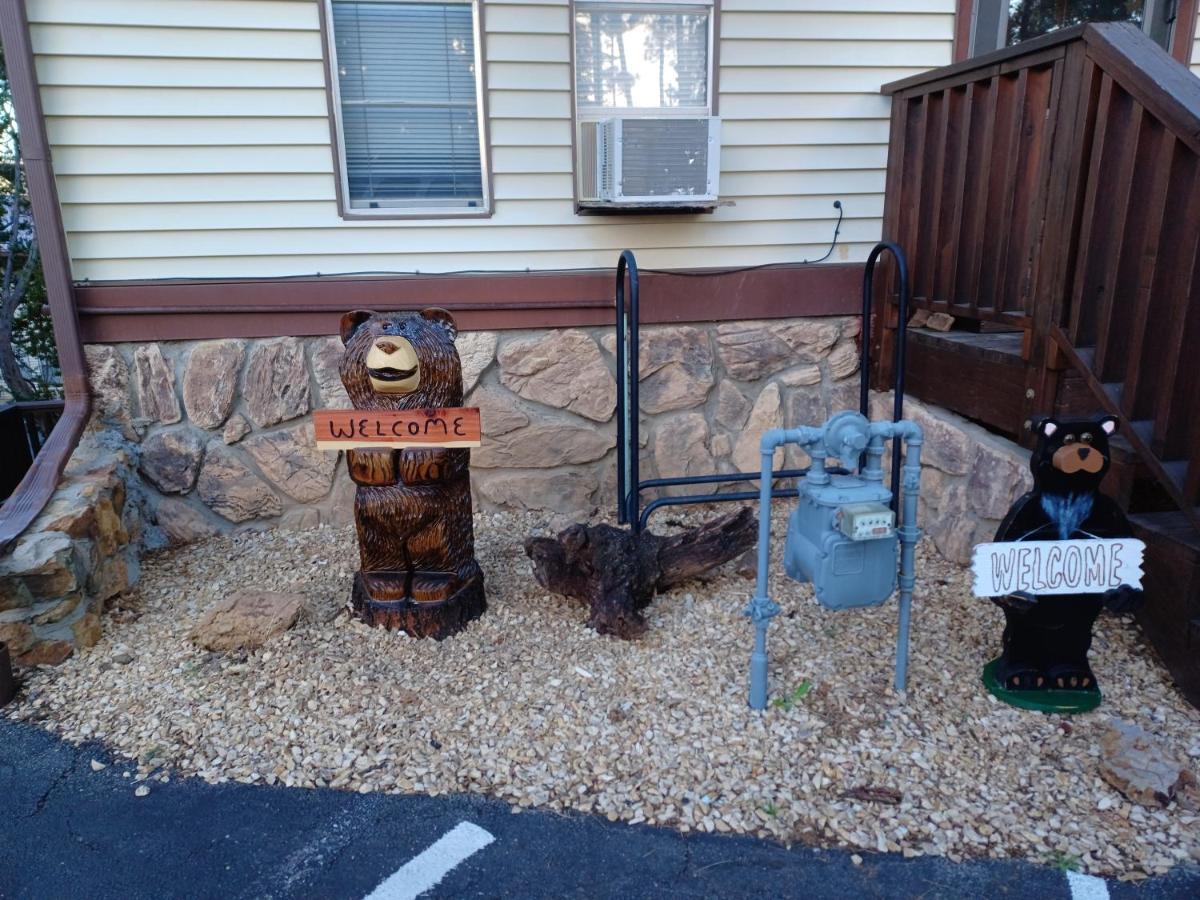 Huge Ruidoso Retreat With Game Room, Pool, 2 Balconies, 2 Kitchens - Sleeps 17! Exterior photo